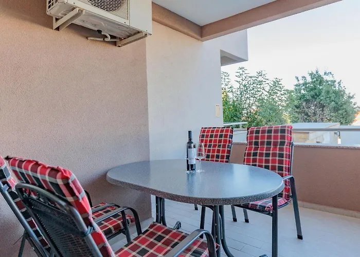 Mlasina-2 By Interhome Appartement