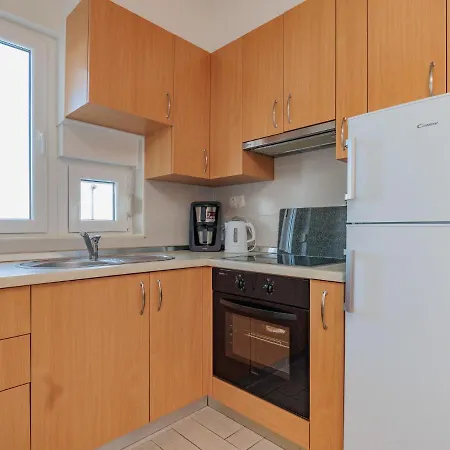Apartament Mlasina-2 By Interhome