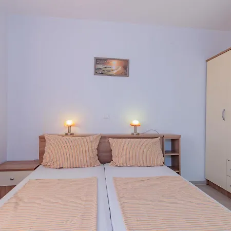 Mlasina-2 By Interhome Nin