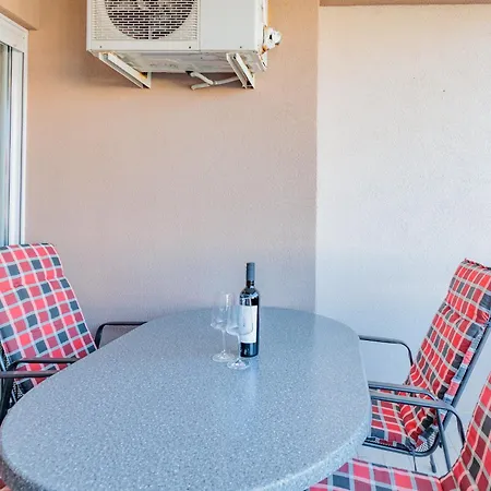 Mlasina-2 By Interhome * Nin