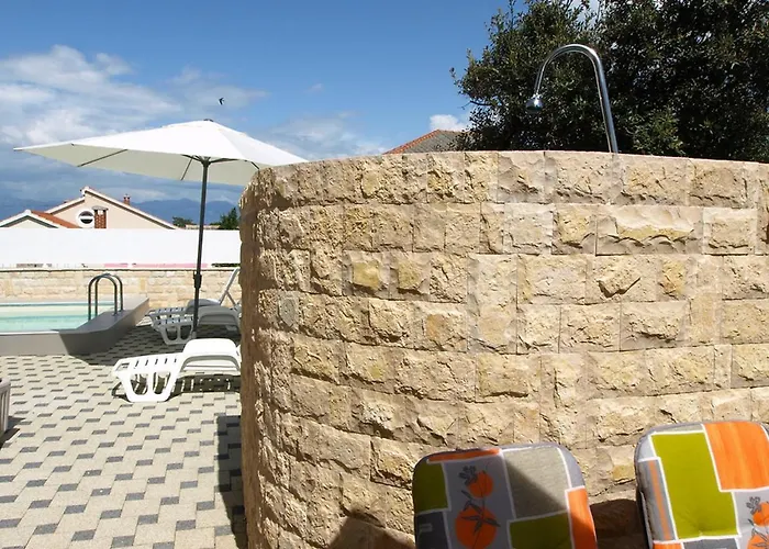 Mlasina-2 By Interhome Nin